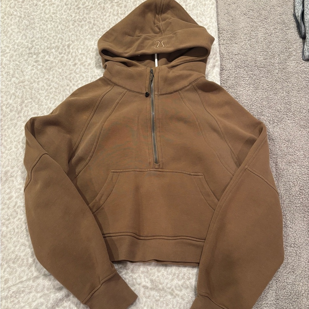 🐻🤎Lululemon scuba half zip